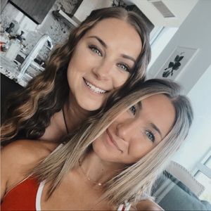 Meet your Posher, Nikki